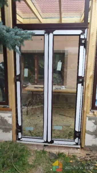 Установка окон с ламинацией