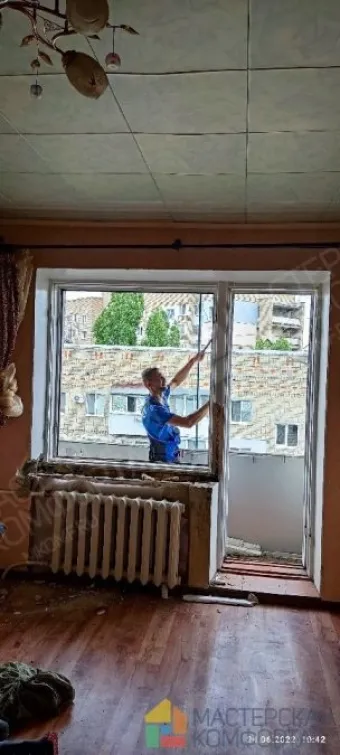 Установка балконного блока