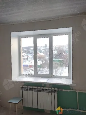 Монтаж подоконников и откосов
