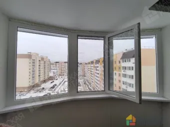 Остекление эркерной лоджии