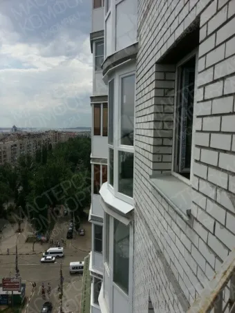 Остекление панорамной полукруглой лоджии на ул. Рахова