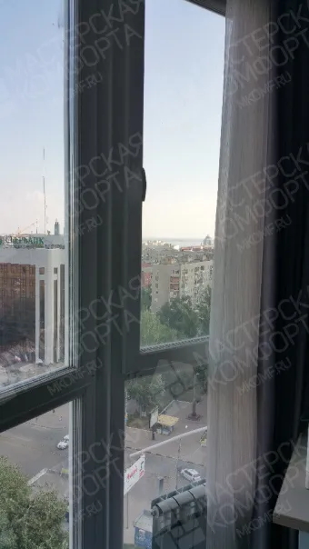 Остекление панорамной полукруглой лоджии на ул. Рахова
