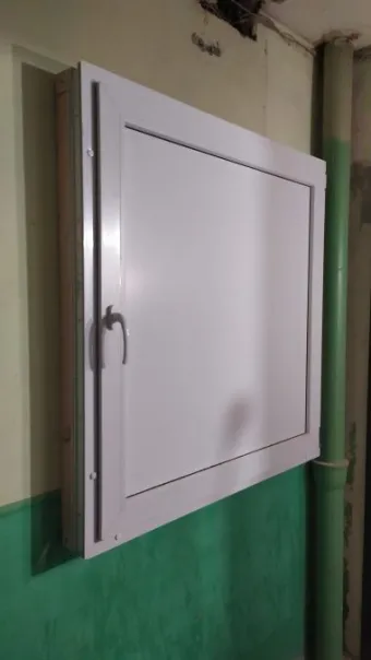 Установка пластиковой двери