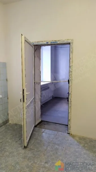 Установка пластиковой двери