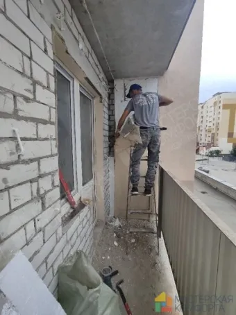 Остекление, утепление и отделка балкона