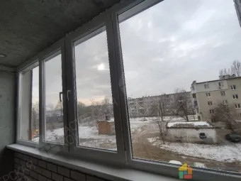 Полутёплое остекление лоджии